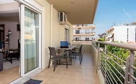Eleni'S Modern Apartment