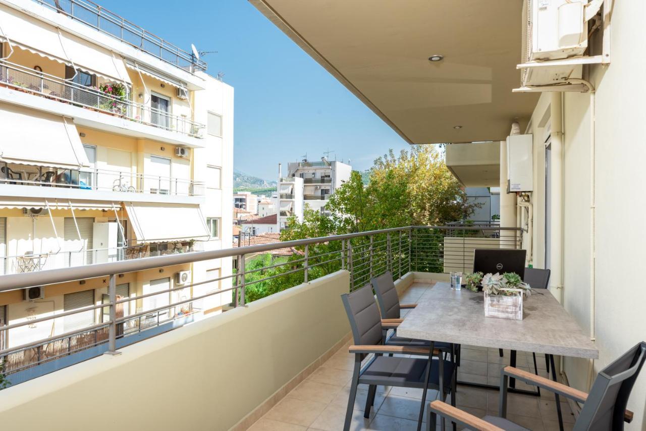 Eleni'S Modern Apartment Volos Exterior photo
