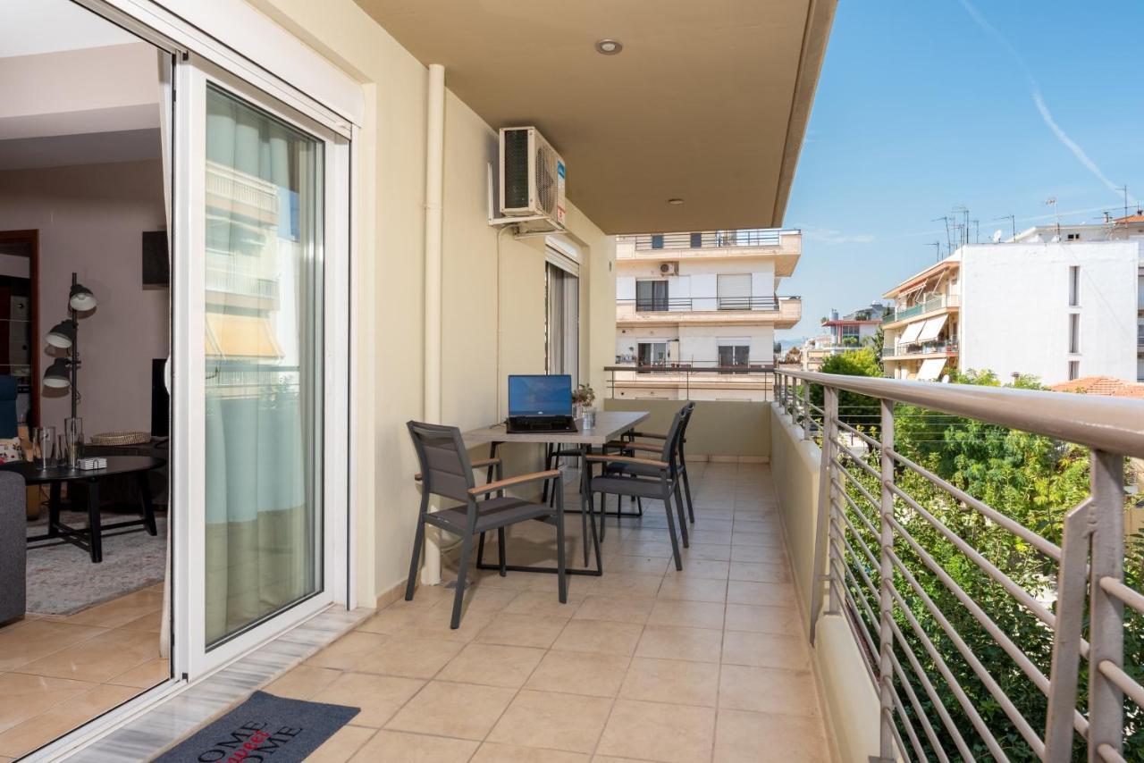 Eleni'S Modern Apartment Volos Exterior photo